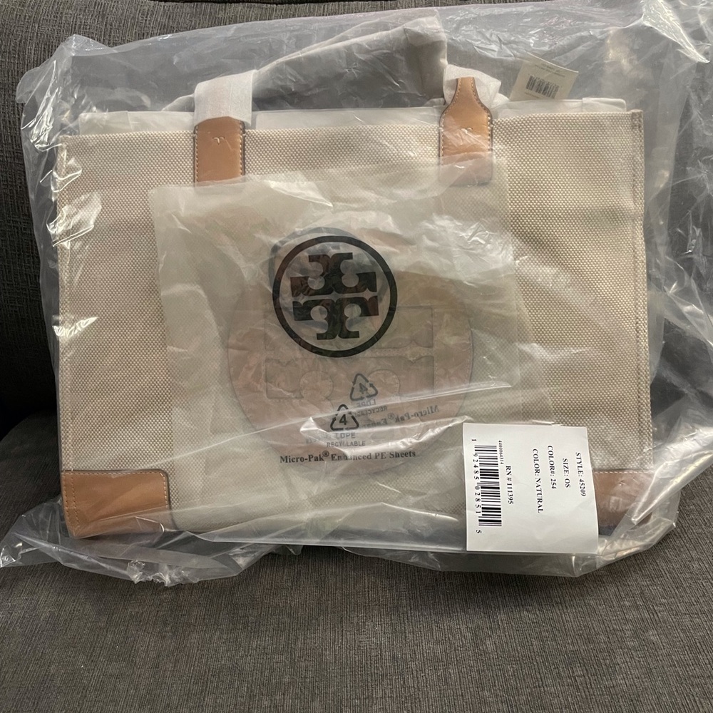 Brand New w/tags | Ella Canvas Tote | Tory Burch Tote